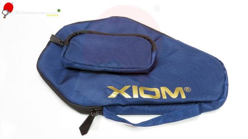 Capa Azul Escuro com Logo Dourado para Raquete de Tênis de Mesa NEO 2 SOFT RACKET CASE da XIOM